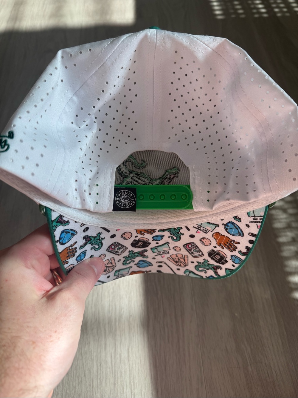 BirdieBoss Golf Alligator Gator Rope Snapback Hat White Green - Picture 6 of 6